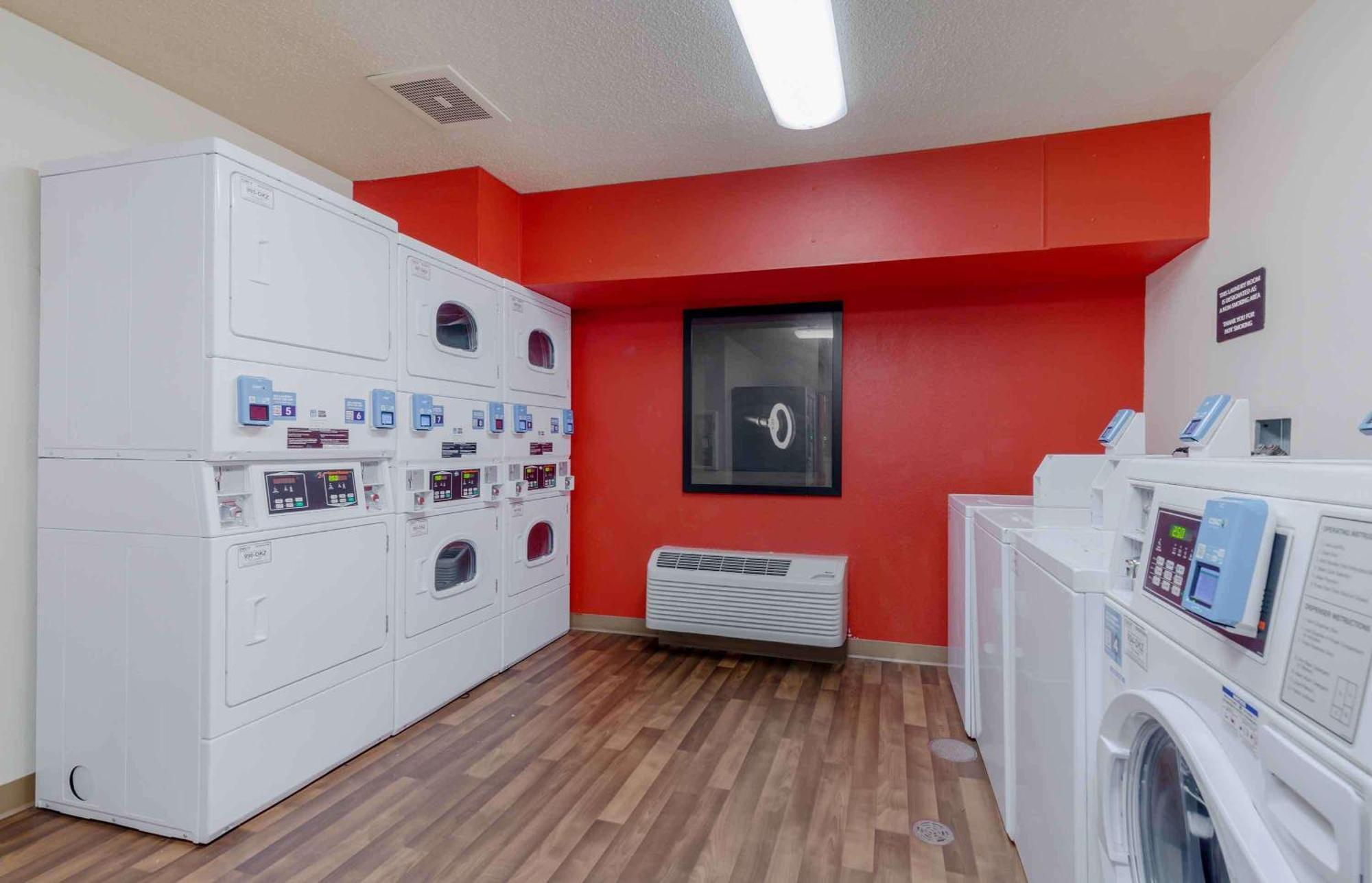 Extended Stay America Suites - Washington Dc Germantown Milestone Экстерьер фото