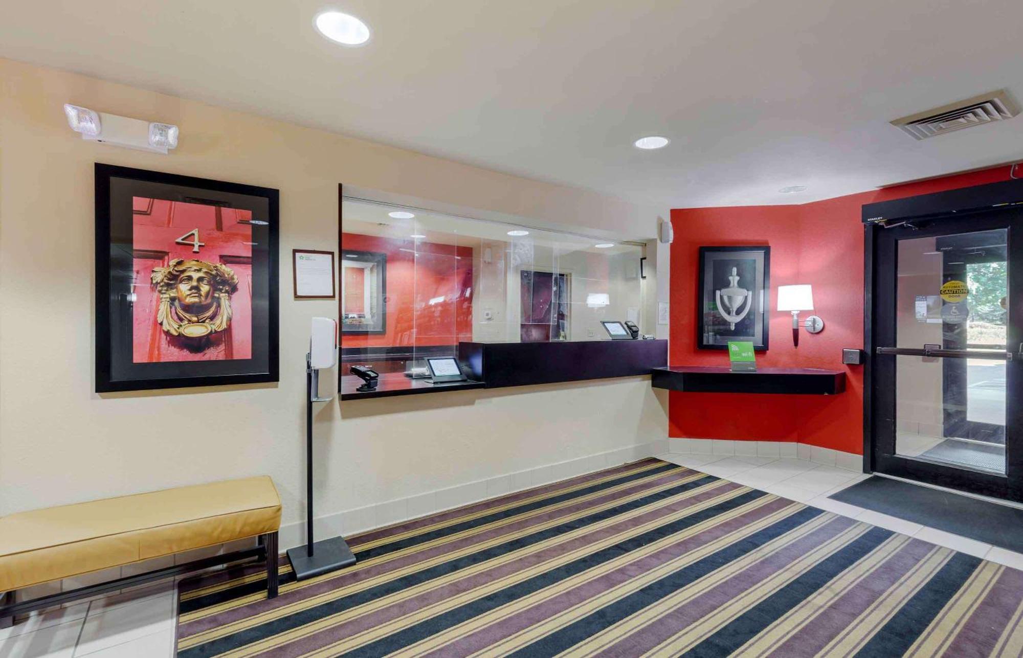 Extended Stay America Suites - Washington Dc Germantown Milestone Экстерьер фото