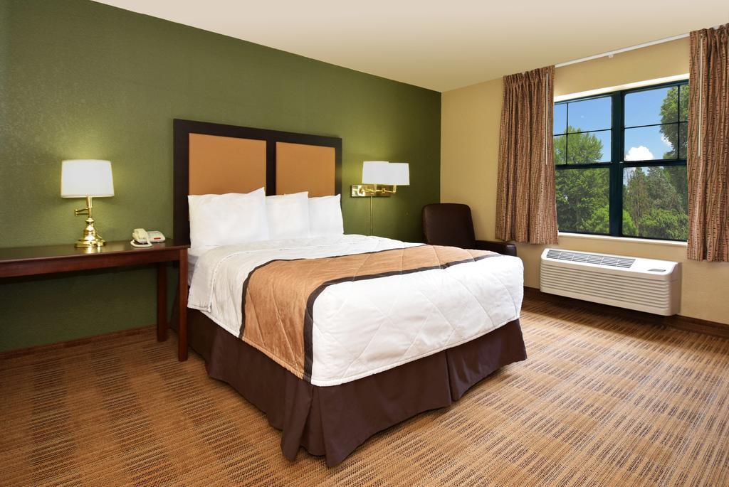 Extended Stay America Suites - Washington Dc Germantown Milestone Экстерьер фото