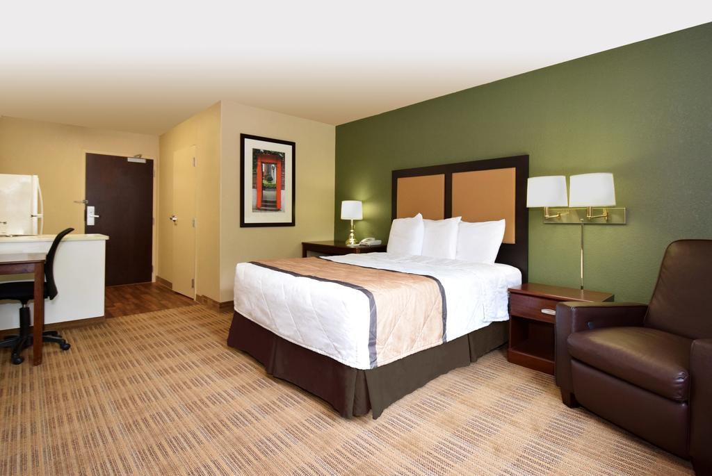 Extended Stay America Suites - Washington Dc Germantown Milestone Экстерьер фото