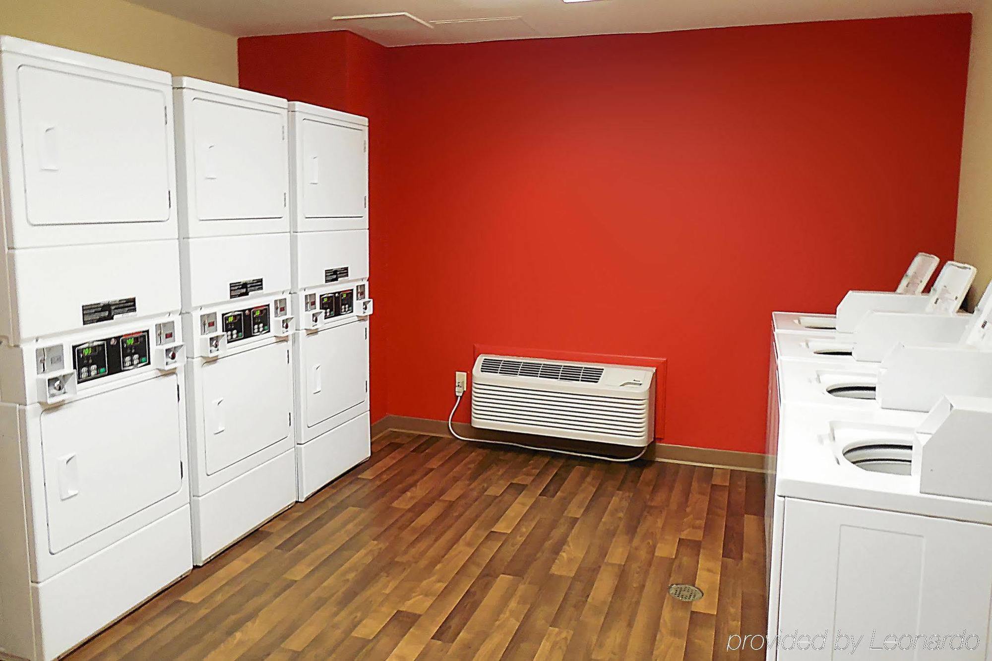 Extended Stay America Suites - Washington Dc Germantown Milestone Экстерьер фото